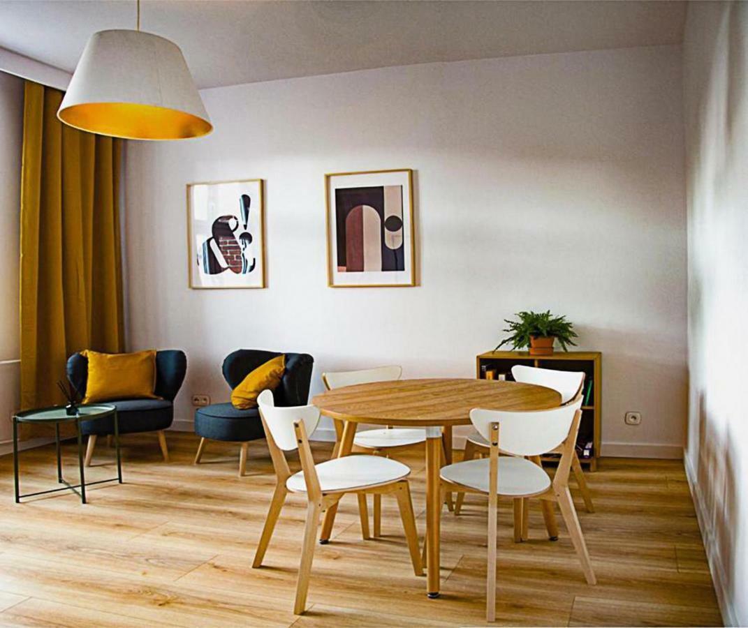 Centrally Located Island Apartment Gdansk Exterior photo